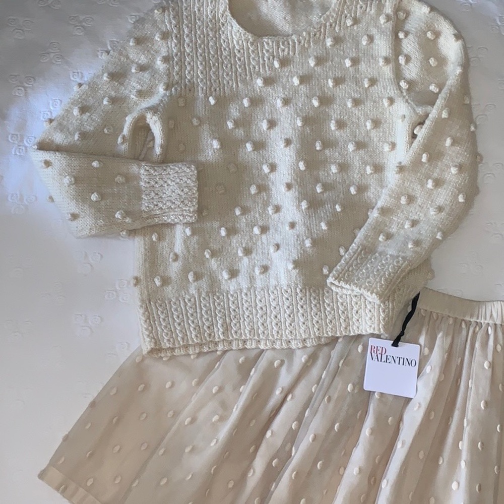HANDMADE SWEATER